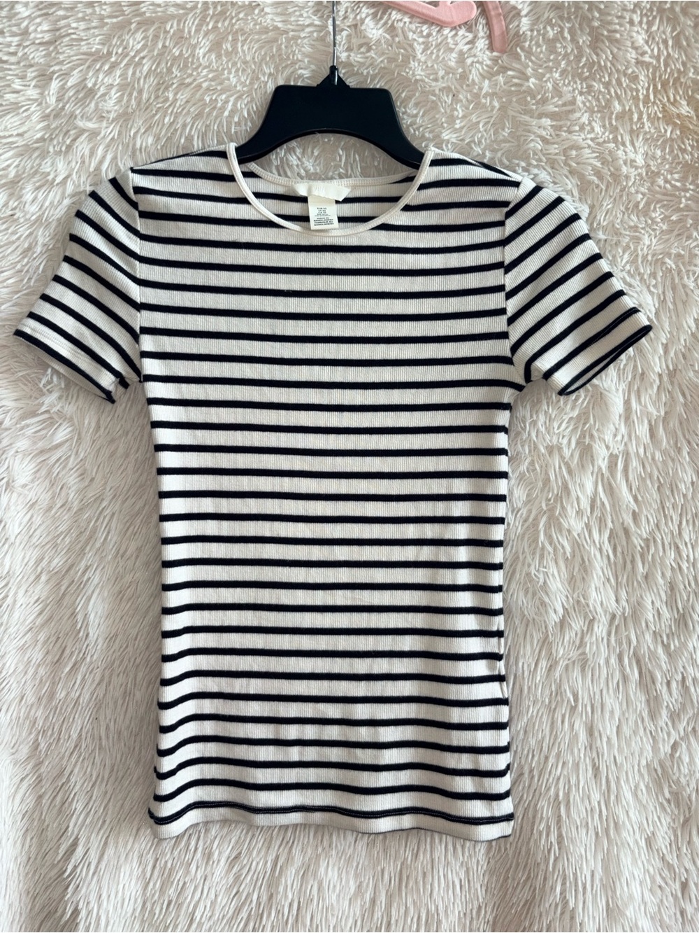 H&M Black and White Striped Ribbed Short Sleeve Top Size XS